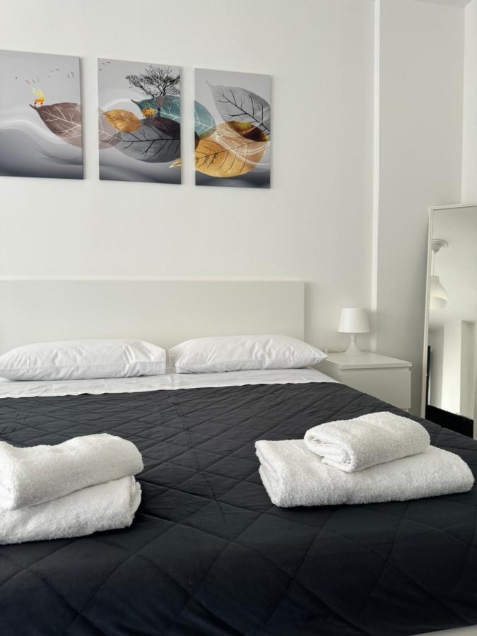 Quintino Sella Hotel Bari Buitenkant foto