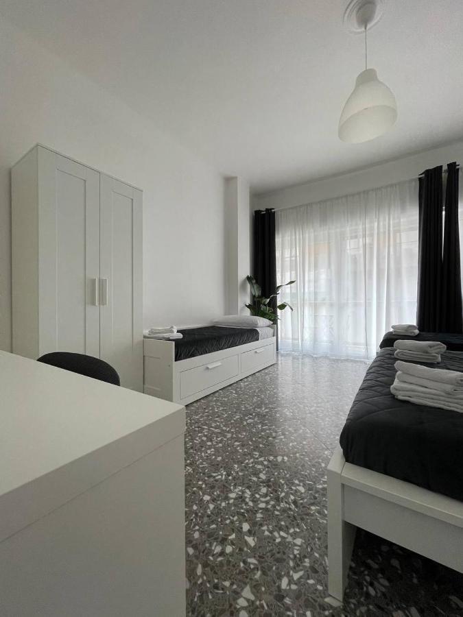 Quintino Sella Hotel Bari Buitenkant foto